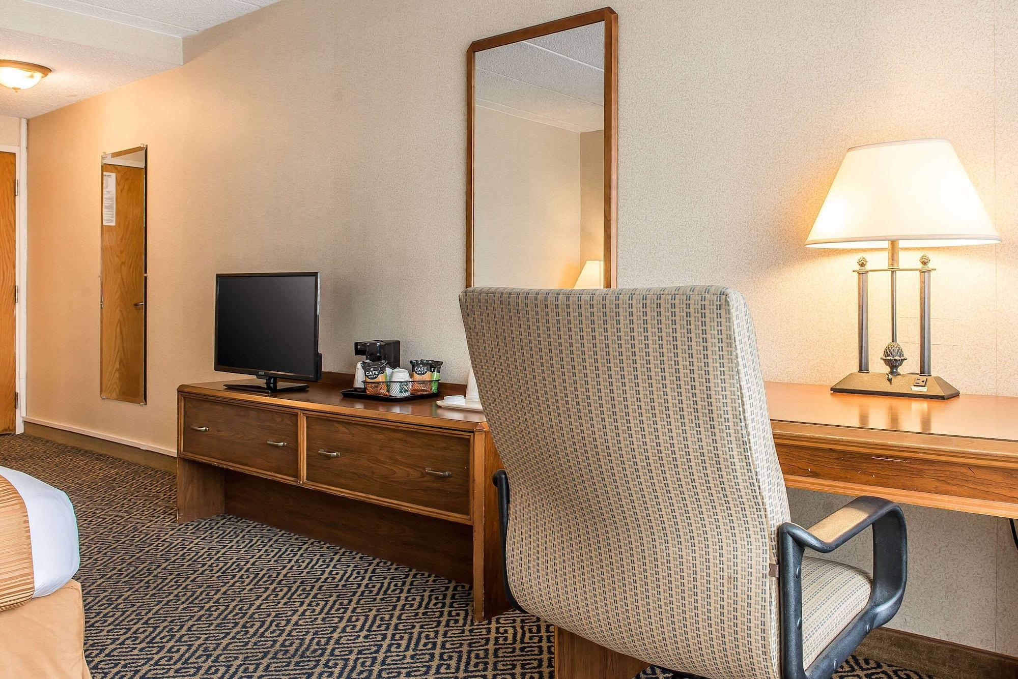Quality Inn And Conference Center Springfield Dış mekan fotoğraf